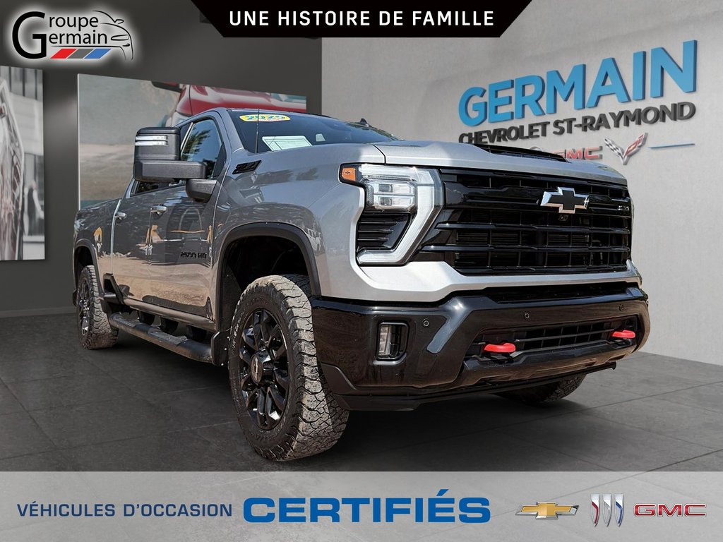 2025 Chevrolet Silverado 2500 in St-Raymond, Quebec - 1 - w1024h768px