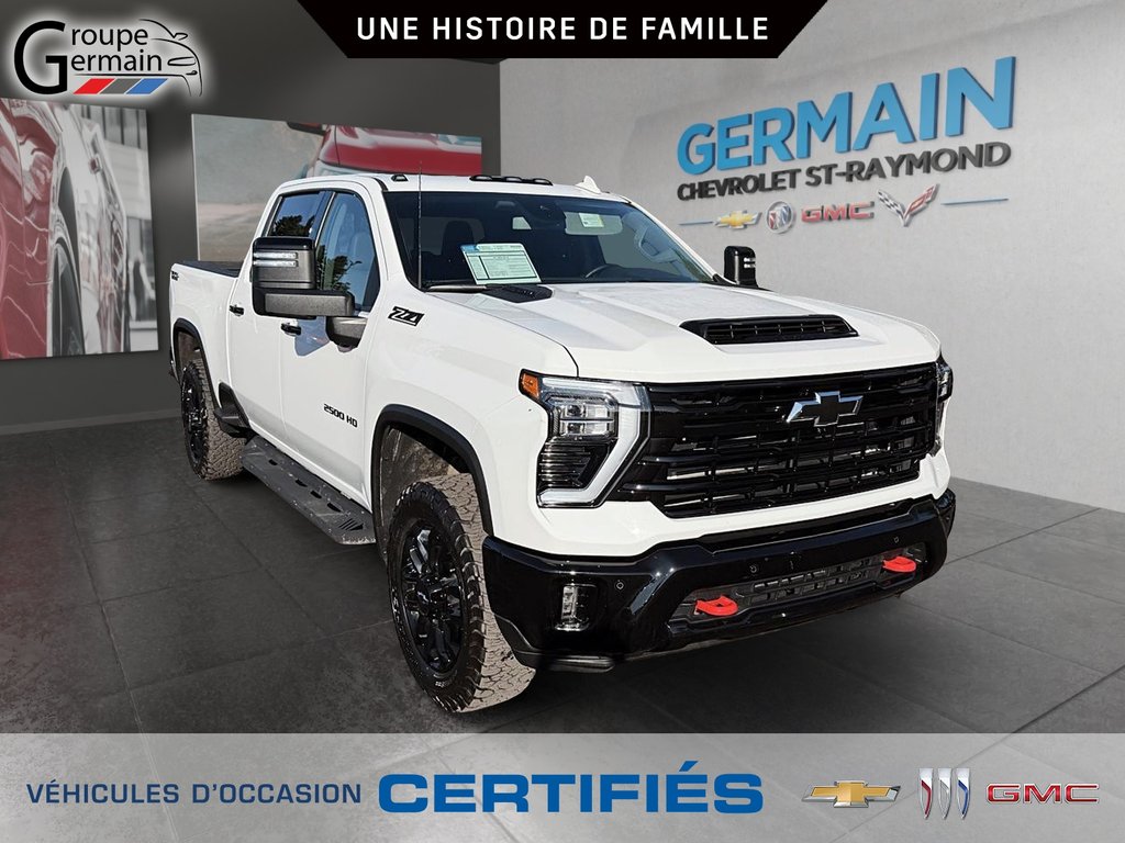 2026 Chevrolet Silverado 2500 in St-Raymond, Quebec - 1 - w1024h768px