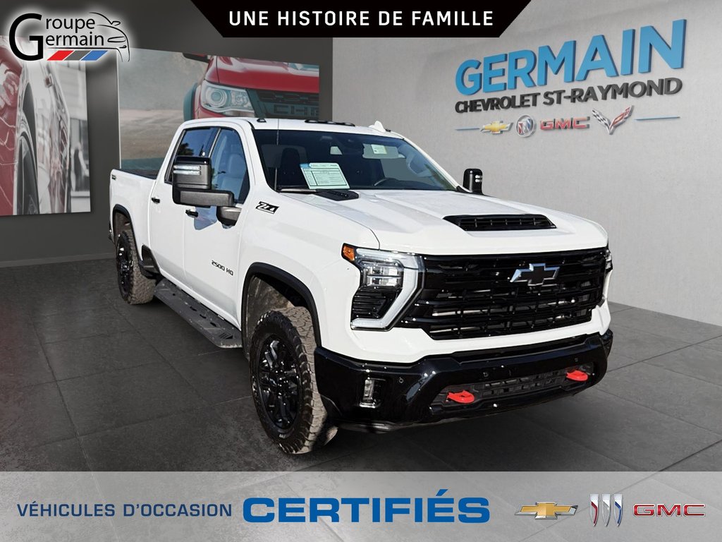 2026 Chevrolet Silverado 2500 in St-Raymond, Quebec - 2 - w1024h768px