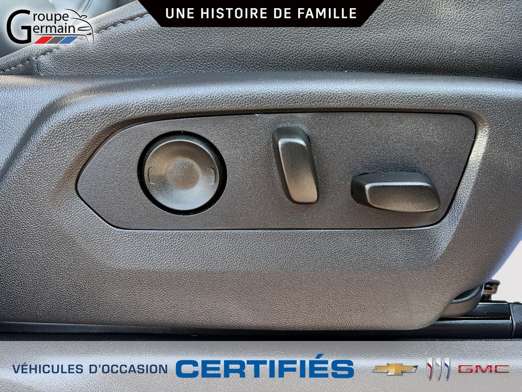 2026 Chevrolet Silverado 2500 in St-Raymond, Quebec - 20 - w1024h768px