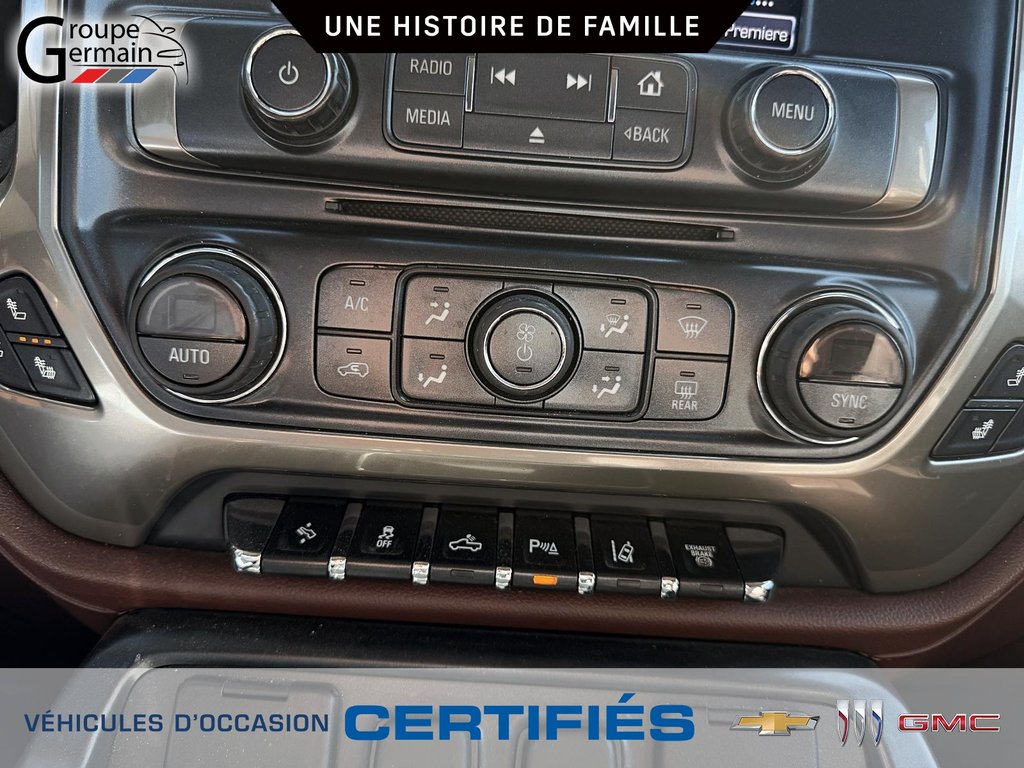 2017 Chevrolet Silverado 3500 in St-Raymond, Quebec - 30 - w1024h768px