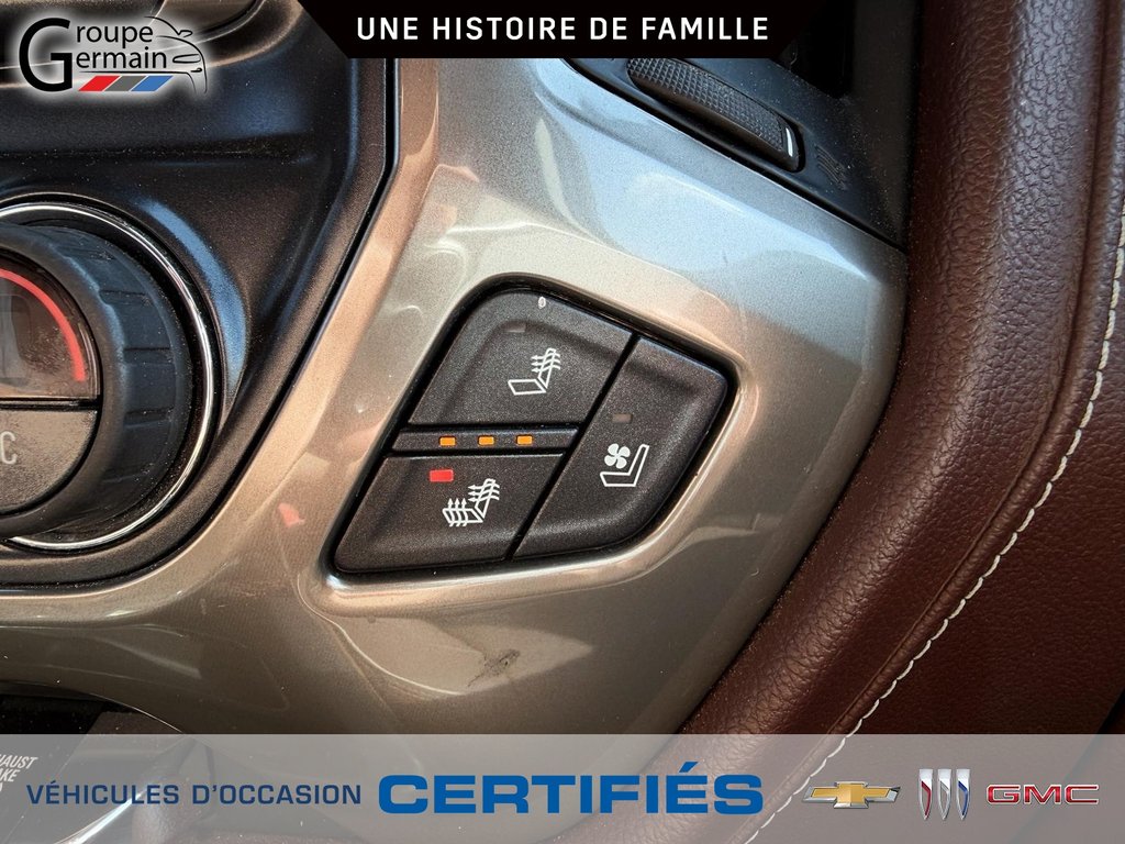 2017 Chevrolet Silverado 3500 in St-Raymond, Quebec - 32 - w1024h768px