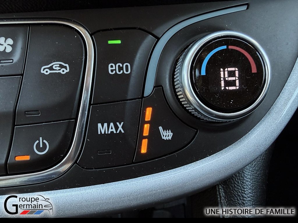 2017 Chevrolet VOLT in St-Raymond, Quebec - 15 - w1024h768px