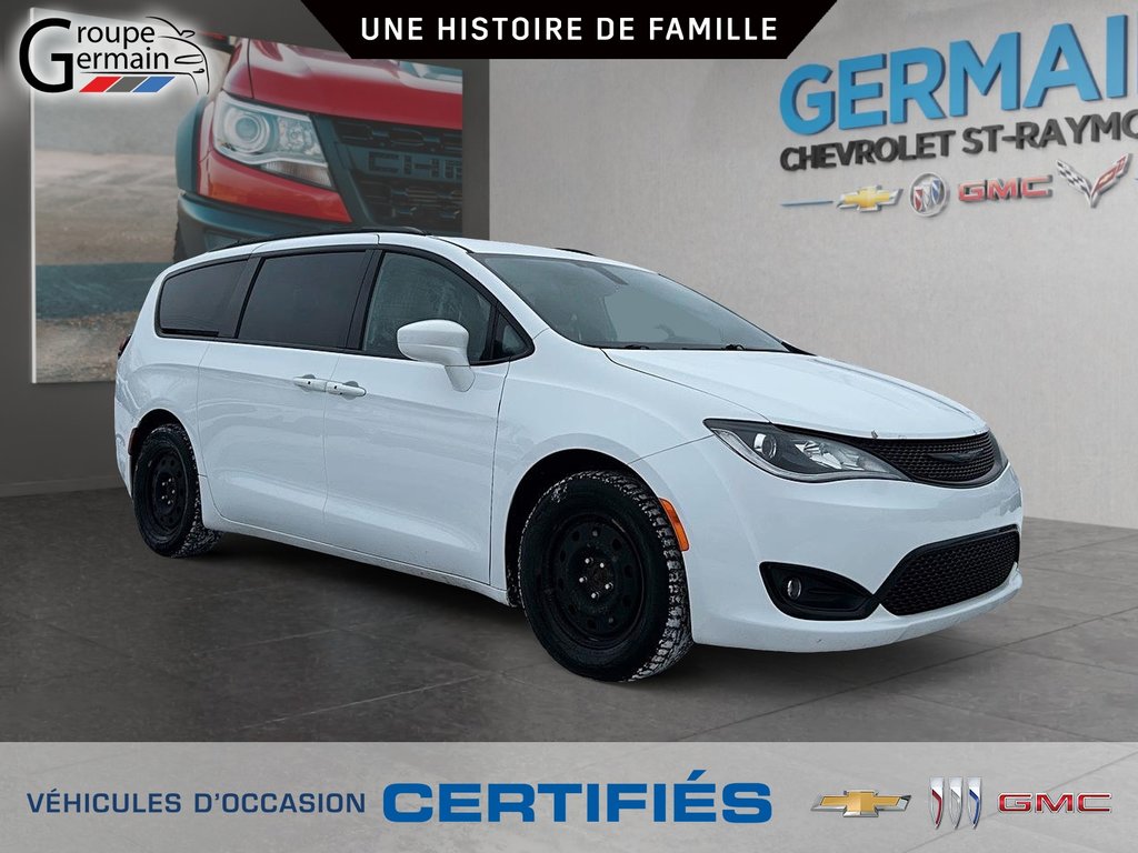 2019 Chrysler Pacifica in St-Raymond, Quebec - 1 - w1024h768px