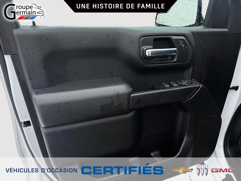 2023 GMC Sierra 1500 4WD Crew Cab in St-Raymond, Quebec - 10 - w1024h768px