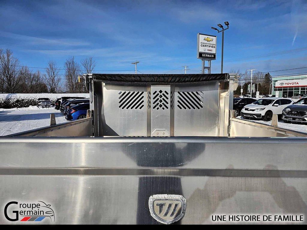 2024 GMC Sierra 3500 in St-Raymond, Quebec - 9 - w1024h768px