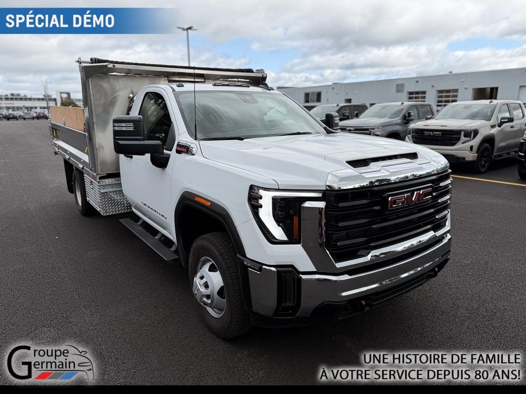 2026 GMC Sierra 3500 in St-Raymond, Quebec - 1 - w1024h768px