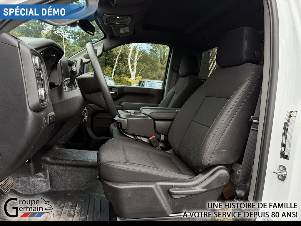 2026 GMC Sierra 3500 in St-Raymond, Quebec - 9 - w1024h768px