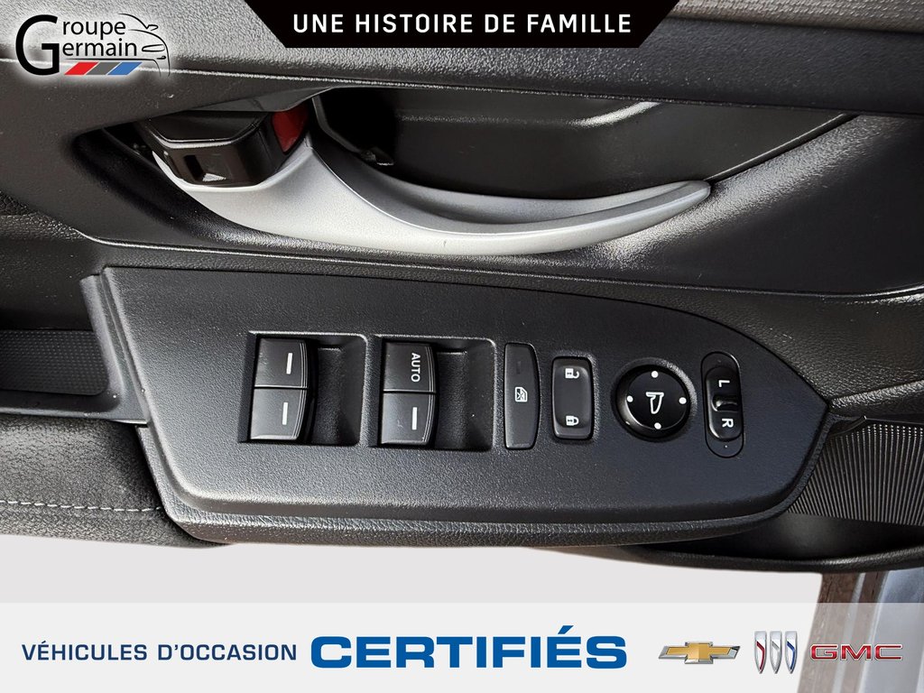 2019 Honda CR-V in St-Raymond, Quebec - 16 - w1024h768px