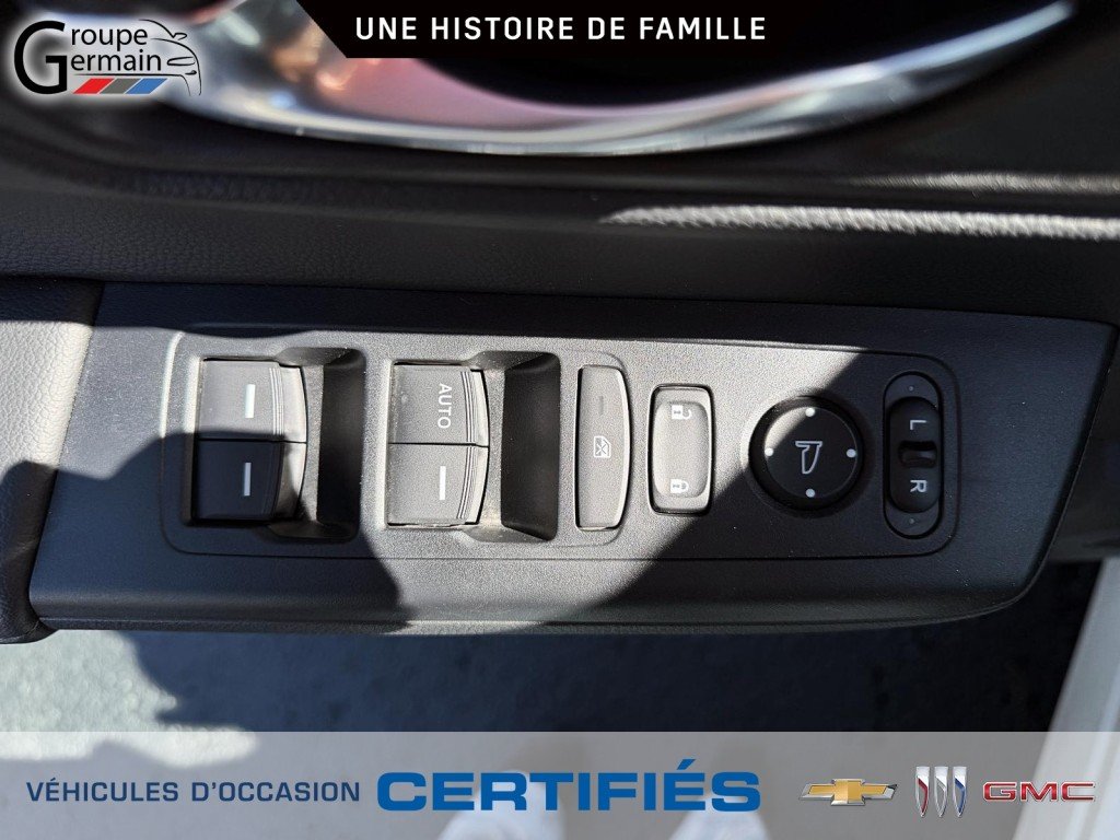2025 Honda CR-V in St-Raymond, Quebec - 18 - w1024h768px