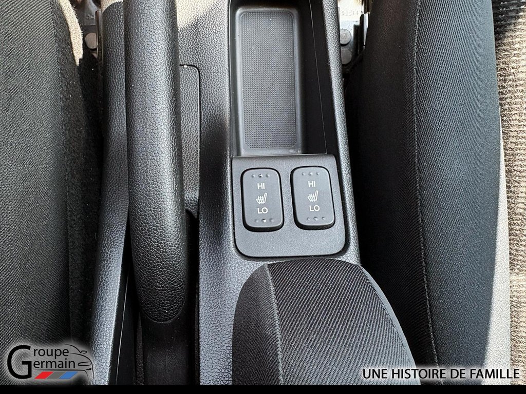 2015 Honda Fit in St-Raymond, Quebec - 22 - w1024h768px