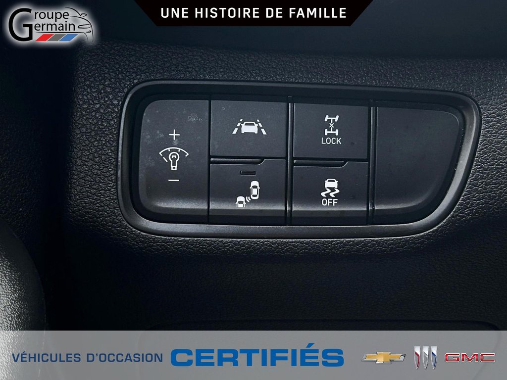 2020 Hyundai Santa Fe in St-Raymond, Quebec - 19 - w1024h768px