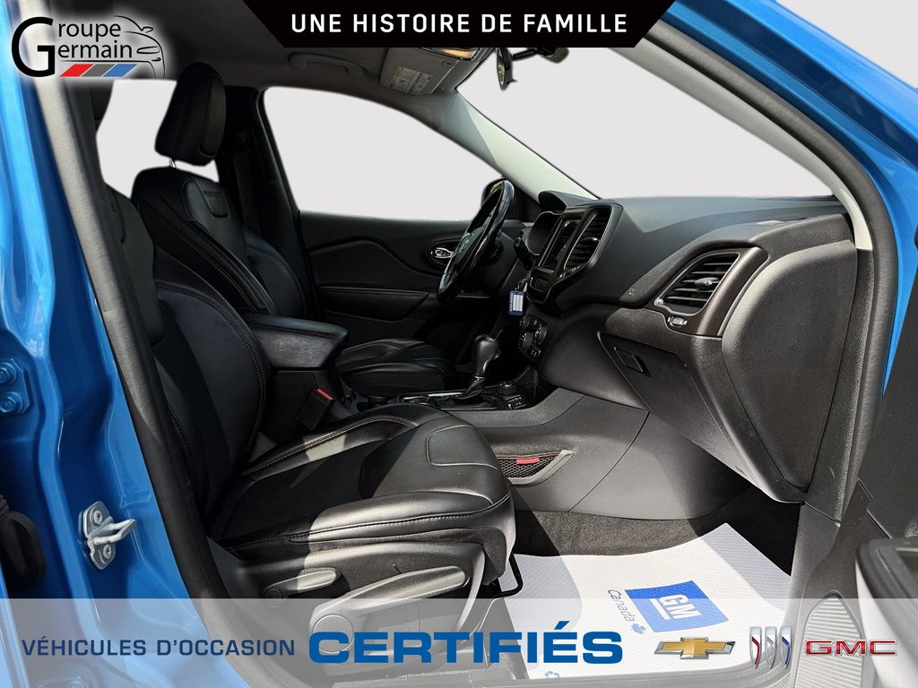 2020 Jeep CHEROKEE in St-Raymond, Quebec - 17 - w1024h768px