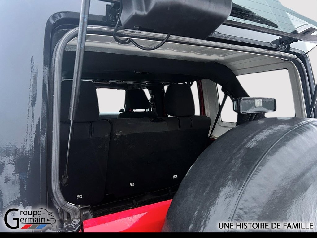 2012 Jeep Wrangler Unlimited à St-Raymond, Québec - 47 - w1024h768px