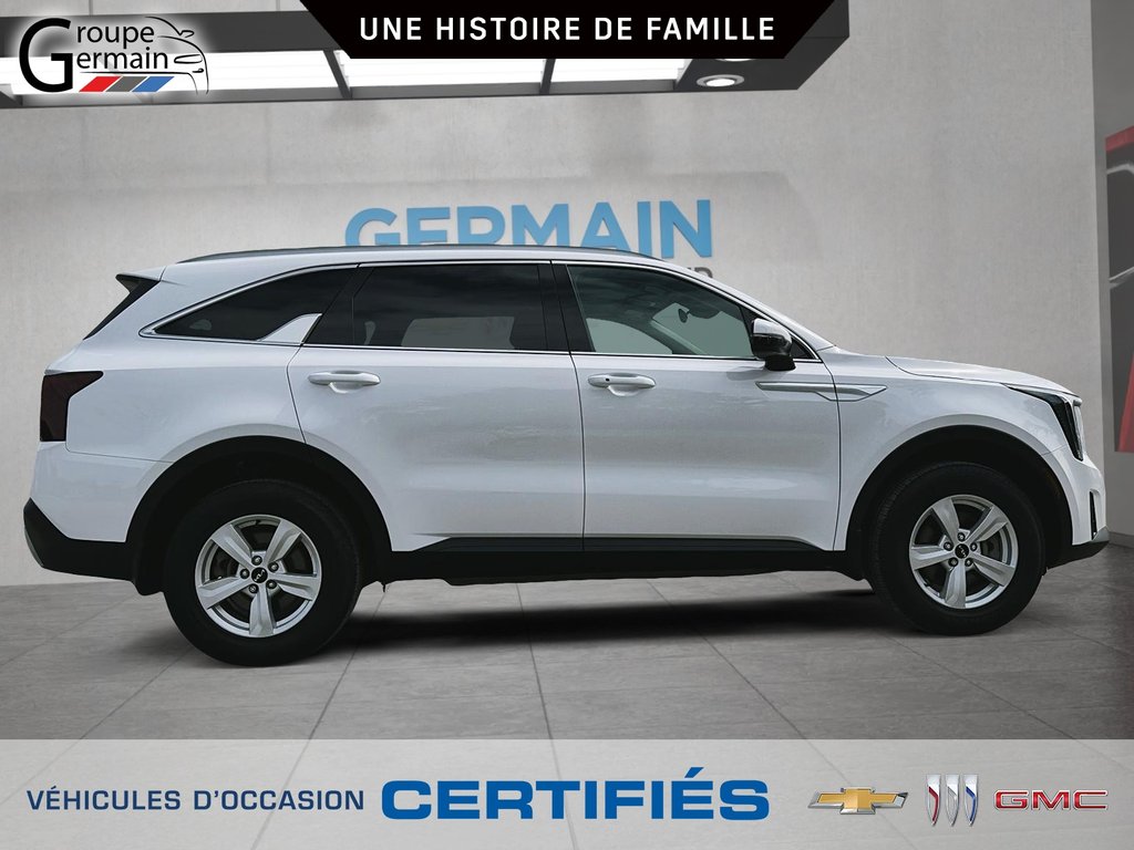 2024 Kia SORENTO à St-Raymond, Québec - 2 - w1024h768px