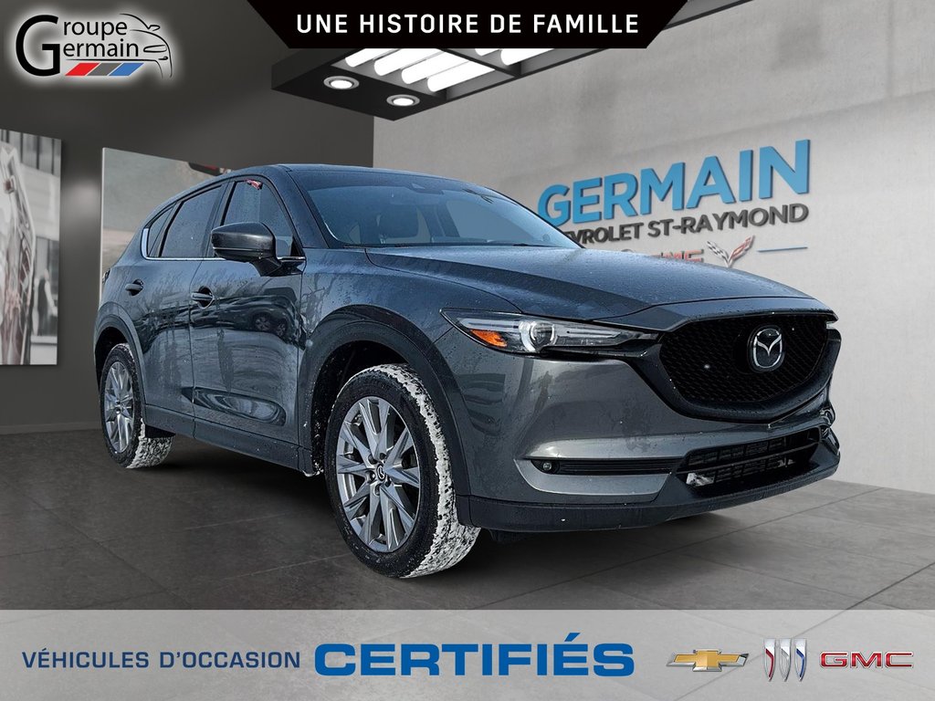 2020 Mazda CX-5 in St-Raymond, Quebec - 1 - w1024h768px