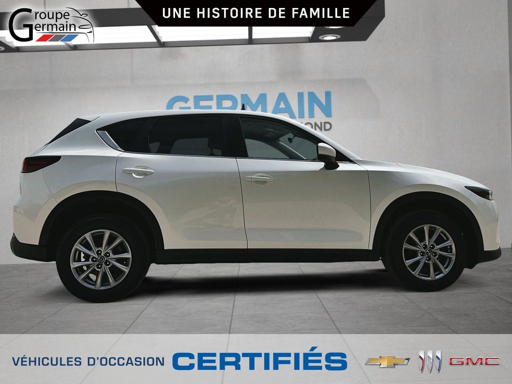2022 Mazda CX-5 in St-Raymond, Quebec - 2 - w1024h768px