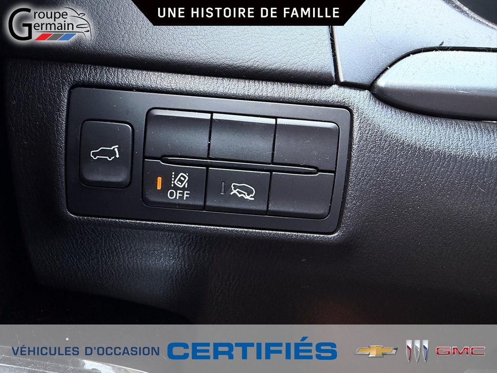 2023 Mazda CX-9 in St-Raymond, Quebec - 28 - w1024h768px