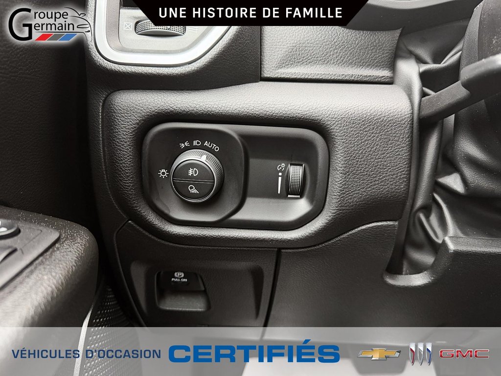 2023 Ram 1500 in St-Raymond, Quebec - 25 - w1024h768px