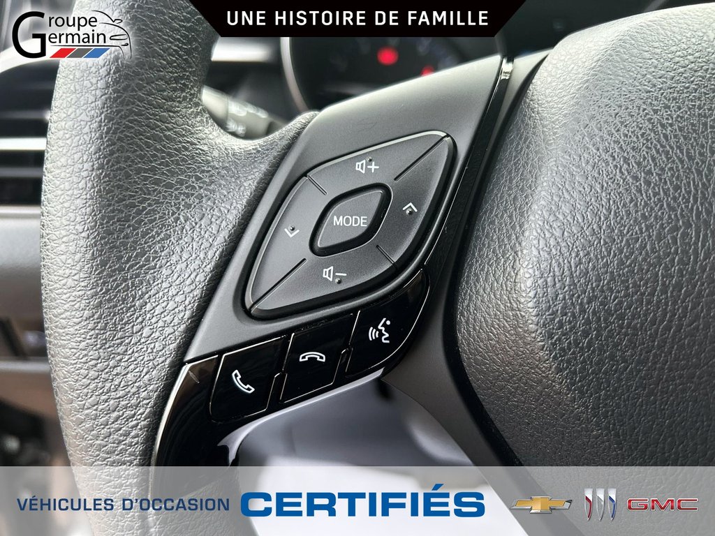 2022 Toyota C-HR à St-Raymond, Québec - 16 - w1024h768px