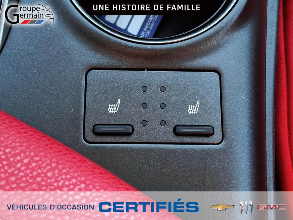 2022 Toyota Camry in St-Raymond, Quebec - 27 - w1024h768px