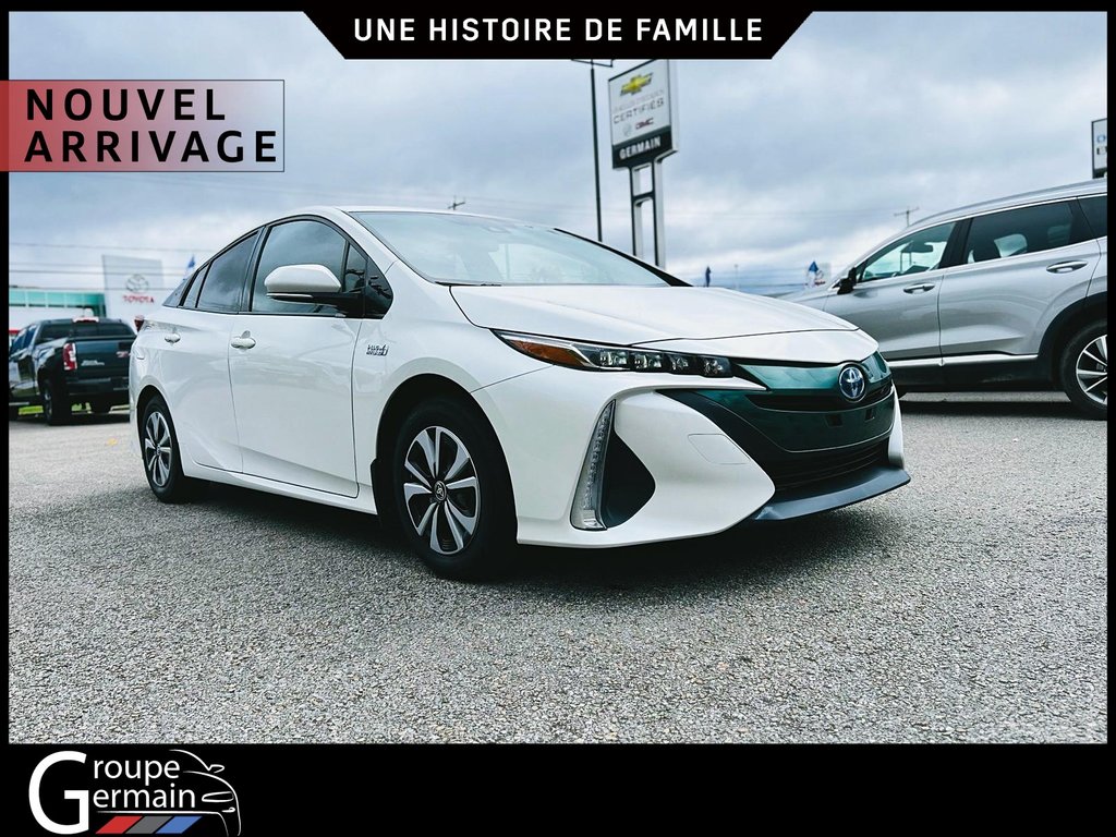 2017 Toyota PRIUS PRIME in St-Raymond, Quebec - 1 - w1024h768px