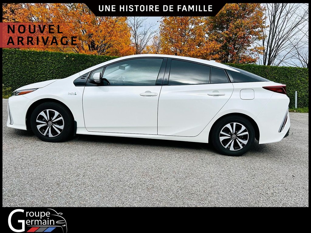 2017 Toyota PRIUS PRIME in St-Raymond, Quebec - 6 - w1024h768px