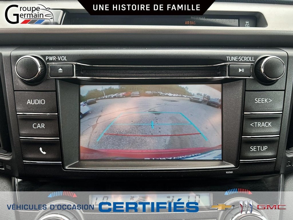2016 Toyota RAV4 in St-Raymond, Quebec - 20 - w1024h768px