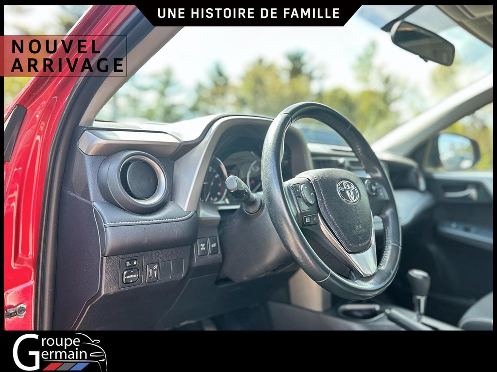 2016 Toyota RAV4 à St-Raymond, Québec - 5 - w1024h768px