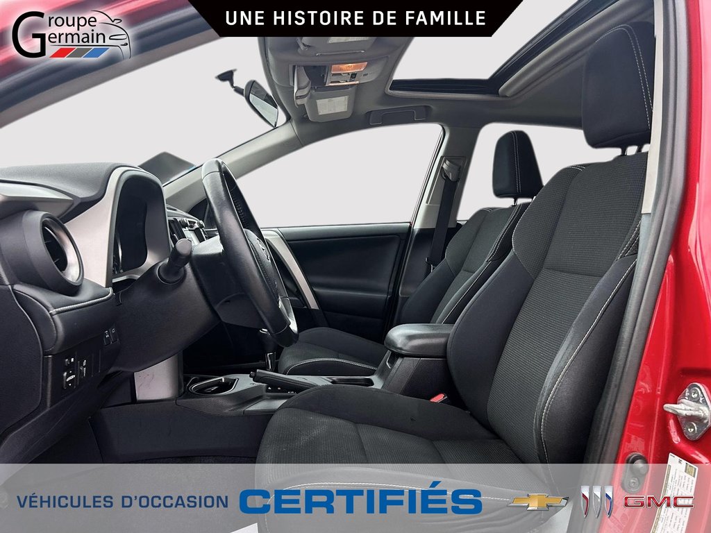 2016 Toyota RAV4 in St-Raymond, Quebec - 11 - w1024h768px