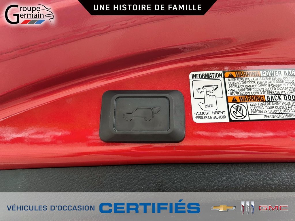 2016 Toyota RAV4 in St-Raymond, Quebec - 27 - w1024h768px