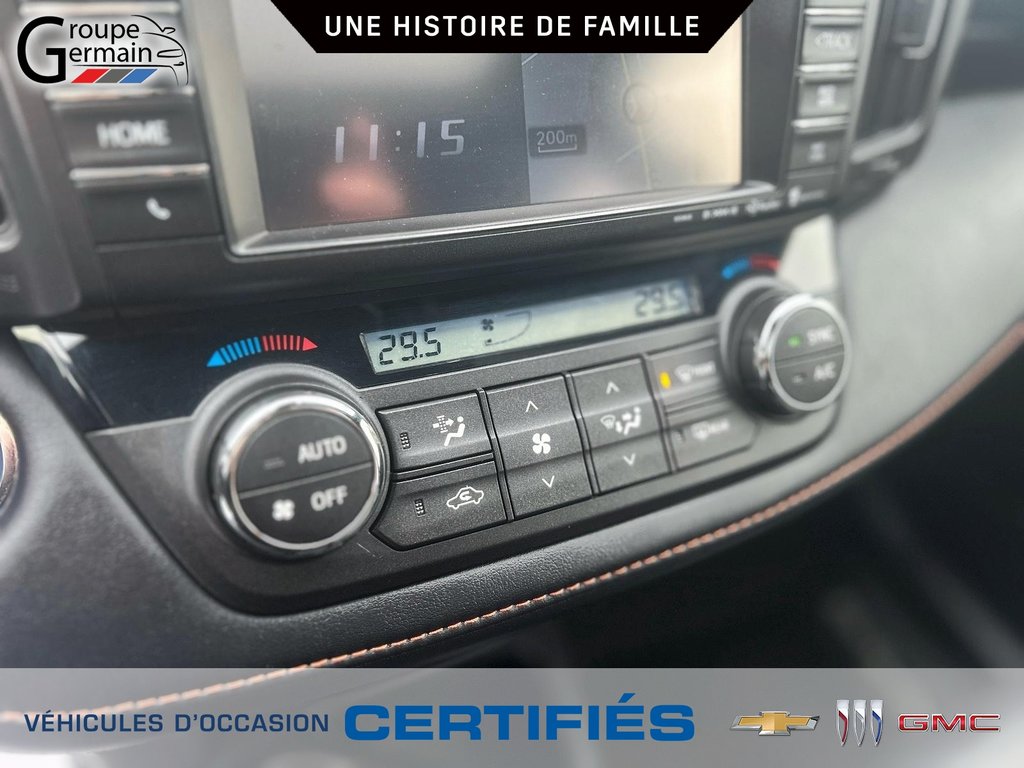 2018 Toyota RAV4 à St-Raymond, Québec - 20 - w1024h768px