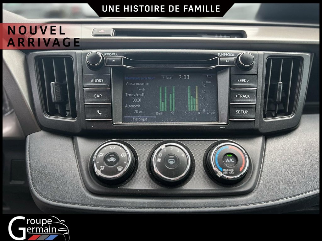 2018 Toyota RAV4 à St-Raymond, Québec - 12 - w1024h768px
