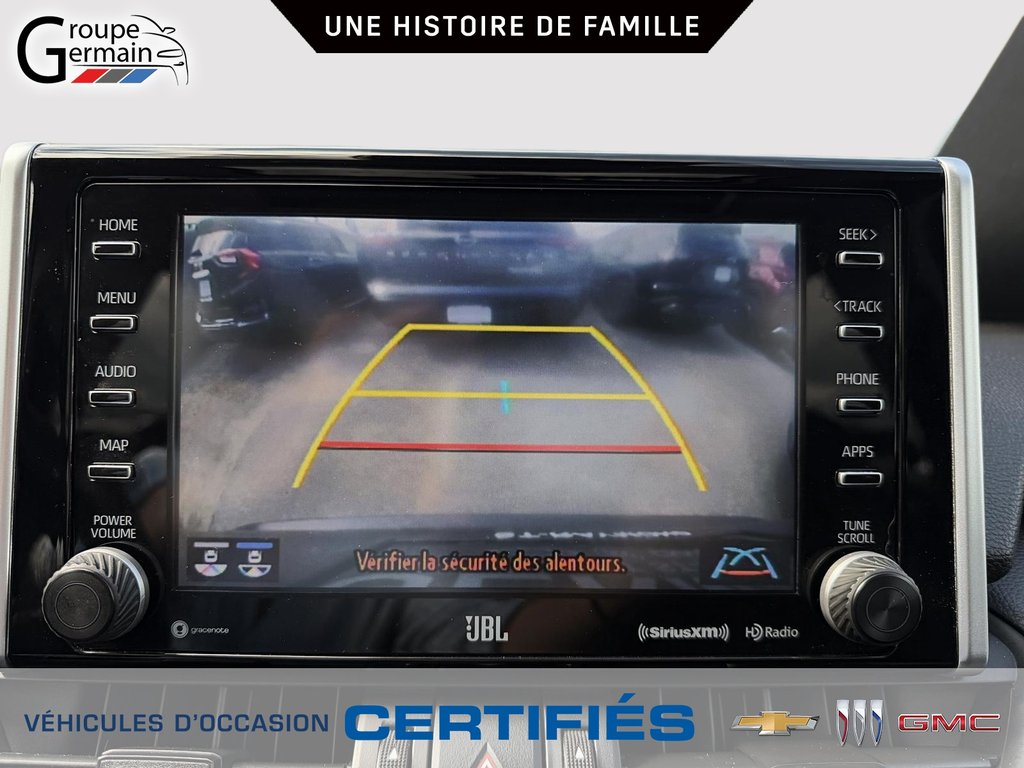 2020 Toyota RAV4 in St-Raymond, Quebec - 28 - w1024h768px