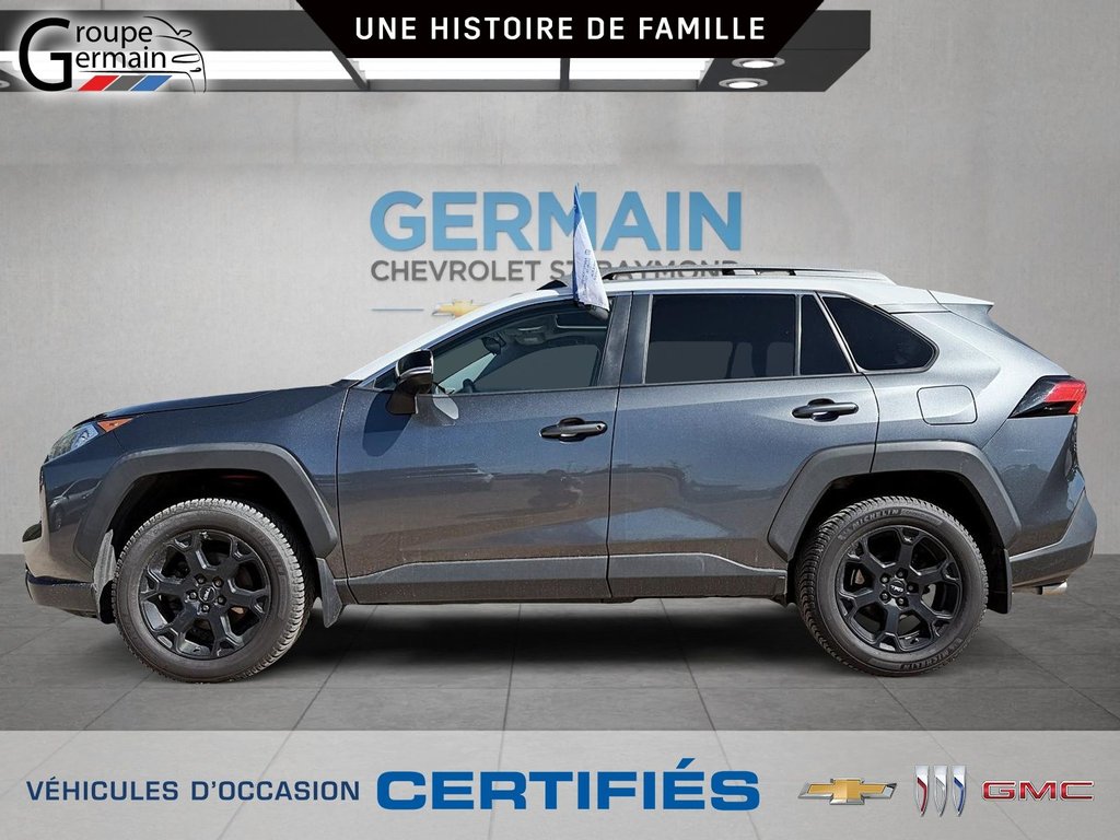 2020 Toyota RAV4 in St-Raymond, Quebec - 7 - w1024h768px