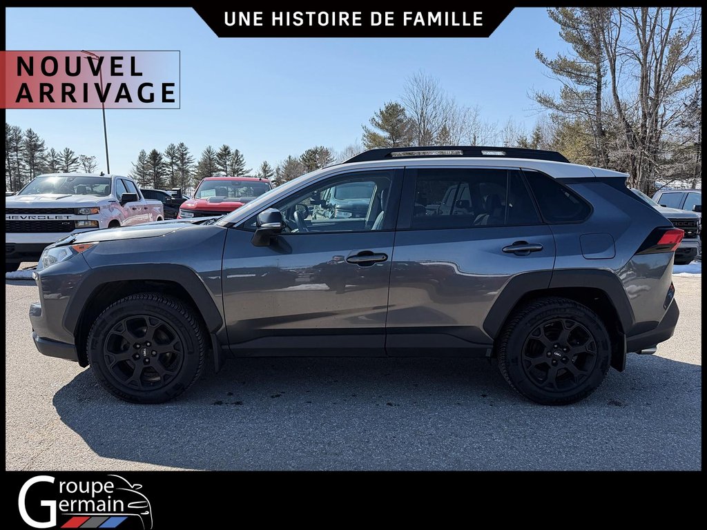 2020 Toyota RAV4 in St-Raymond, Quebec - 8 - w1024h768px