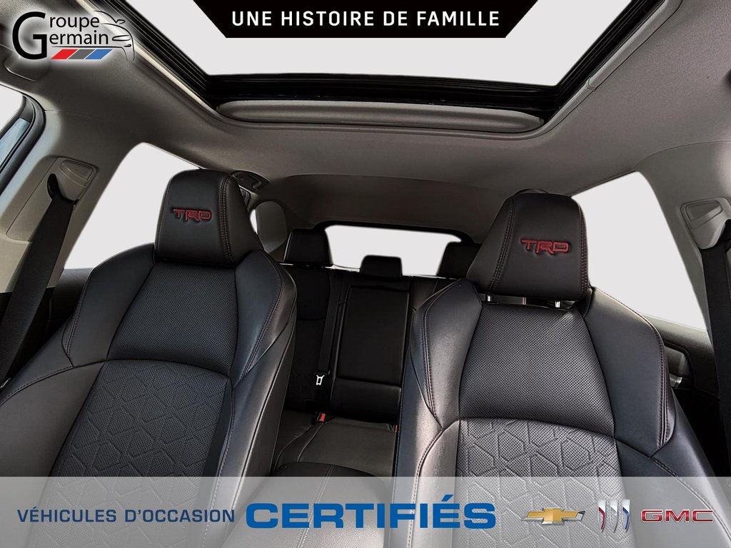2020 Toyota RAV4 in St-Raymond, Quebec - 12 - w1024h768px