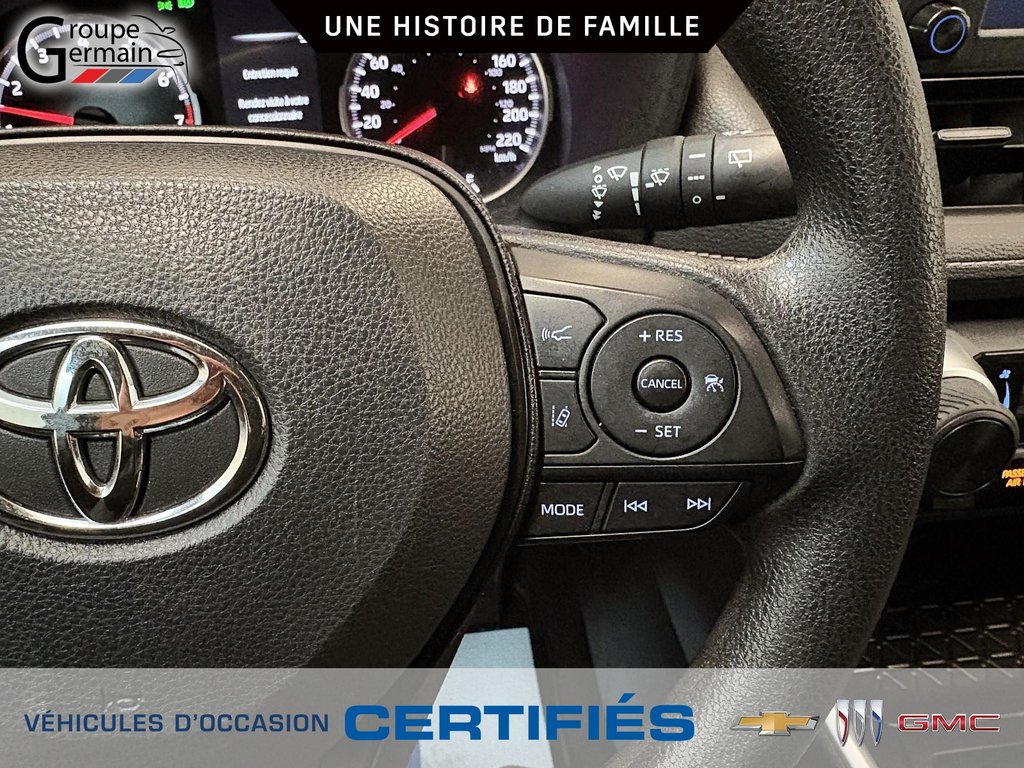 2022 Toyota RAV4 in St-Raymond, Quebec - 26 - w1024h768px