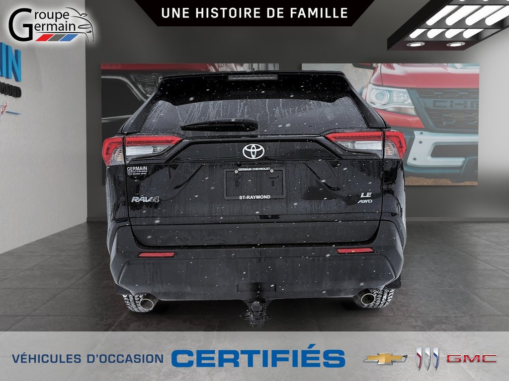 2022 Toyota RAV4 in St-Raymond, Quebec - 4 - w1024h768px