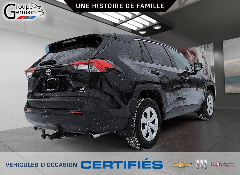 2022 Toyota RAV4 in St-Raymond, Quebec - 8 - w1024h768px