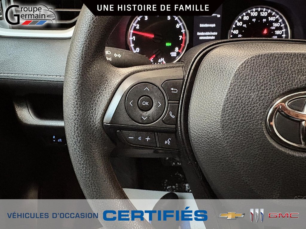 2022 Toyota RAV4 in St-Raymond, Quebec - 25 - w1024h768px