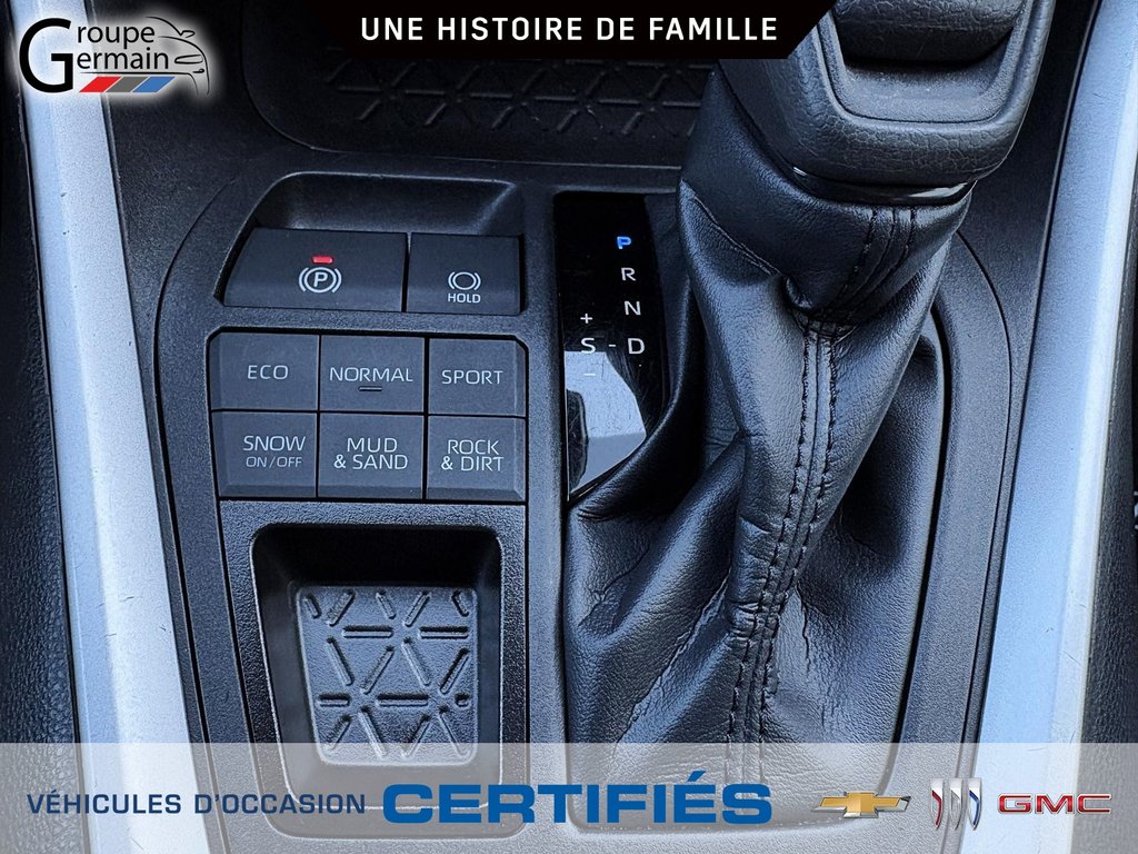 2023 Toyota RAV4 à St-Raymond, Québec - 26 - w1024h768px