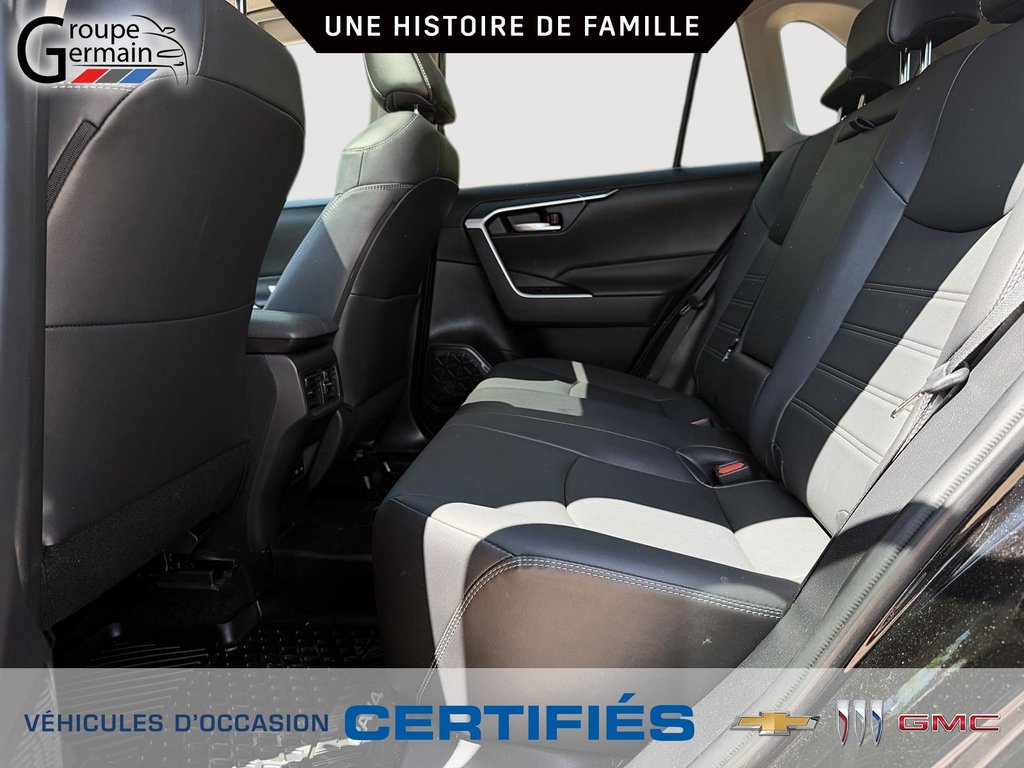 2024 Toyota RAV4 in St-Raymond, Quebec - 17 - w1024h768px