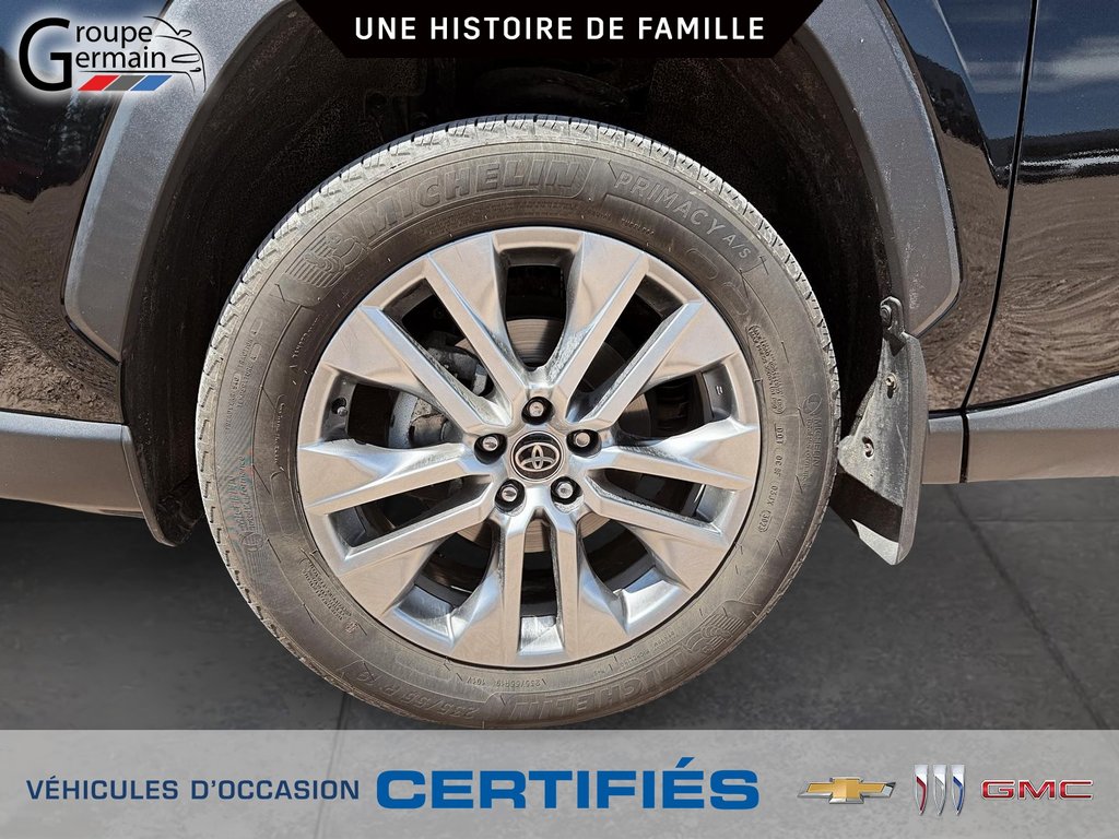2024 Toyota RAV4 in St-Raymond, Quebec - 11 - w1024h768px