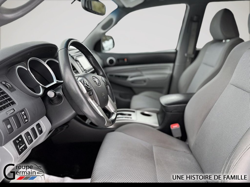 2014 Toyota Tacoma in St-Raymond, Quebec - 11 - w1024h768px