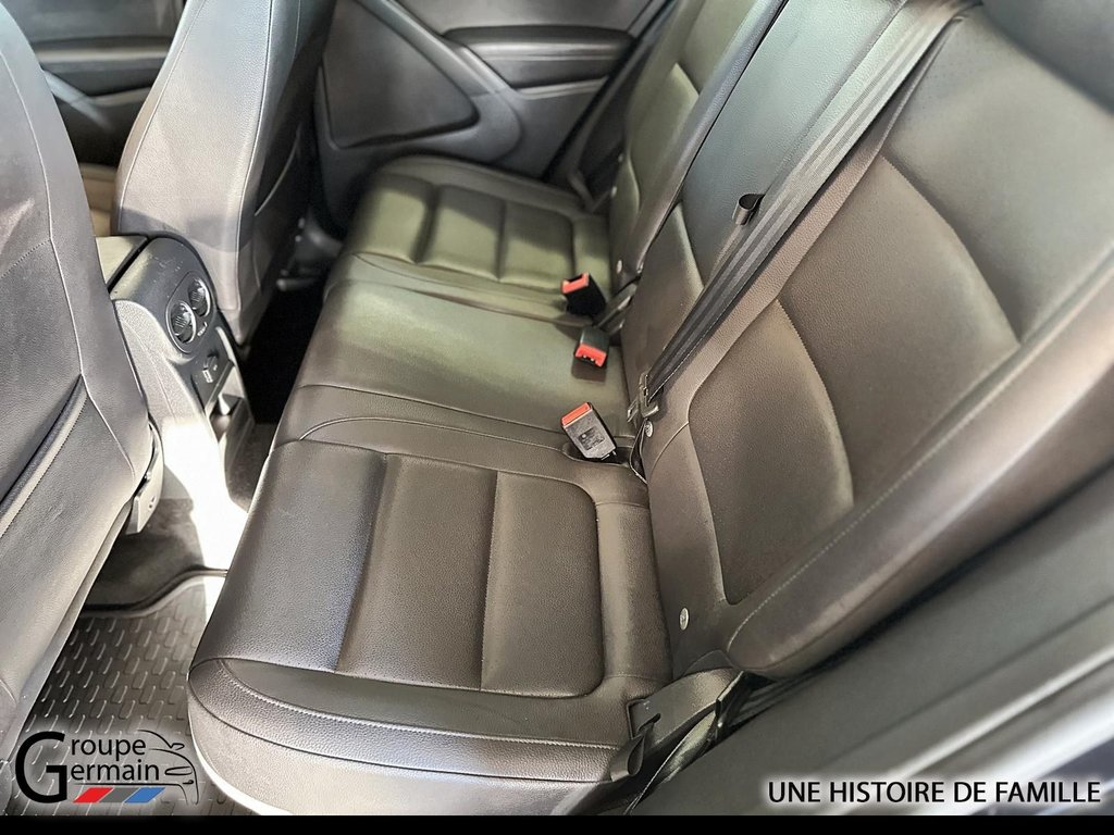 2017 Volkswagen Tiguan in St-Raymond, Quebec - 26 - w1024h768px
