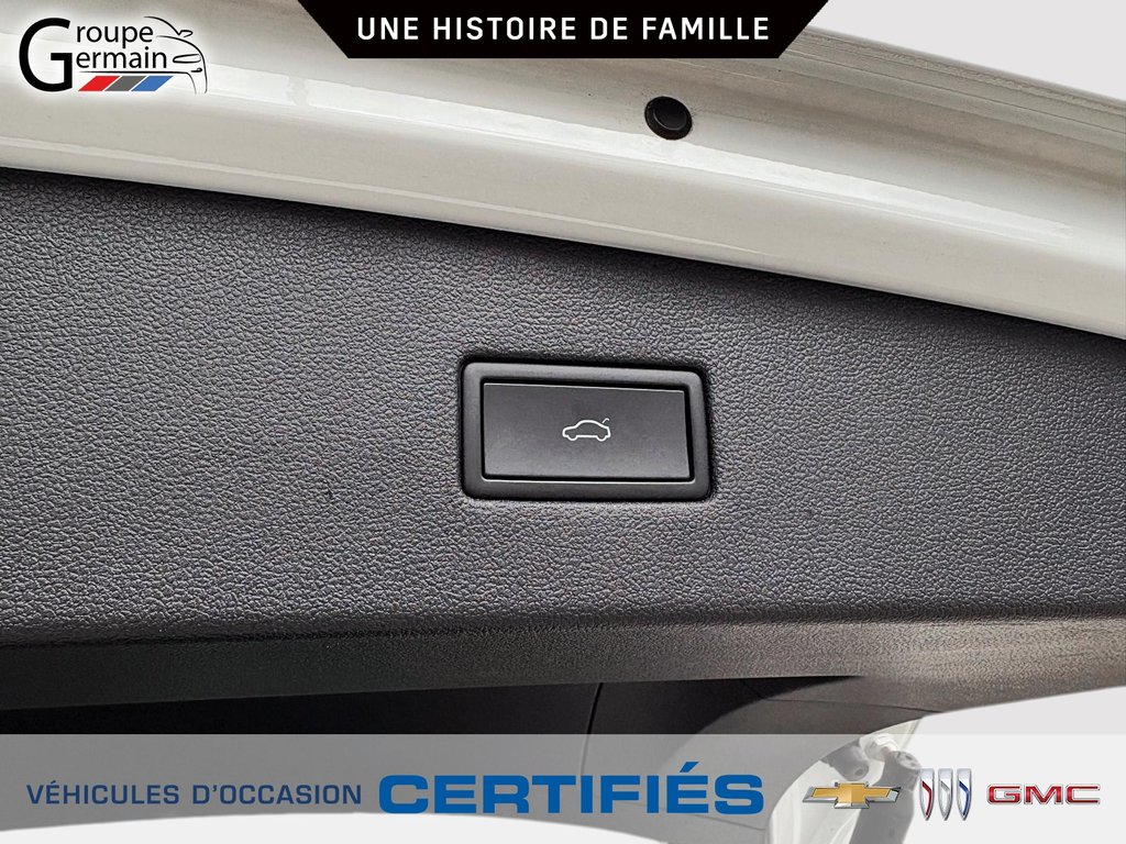 2022 Volkswagen Tiguan in St-Raymond, Quebec - 12 - w1024h768px