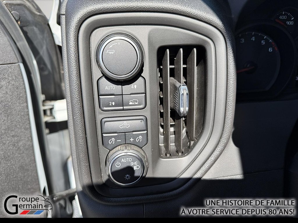 2022 Chevrolet Silverado 1500 à Donnacona, Québec - 11 - w1024h768px