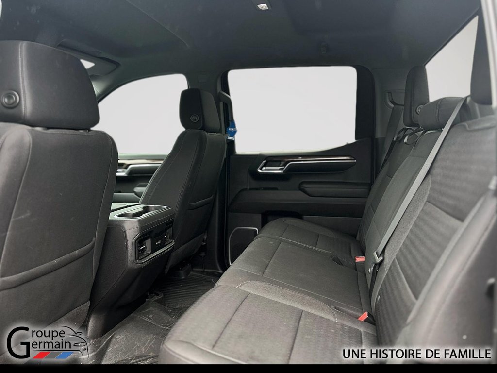 2023 Chevrolet Silverado 1500 in Donnacona, Quebec - 56 - w1024h768px
