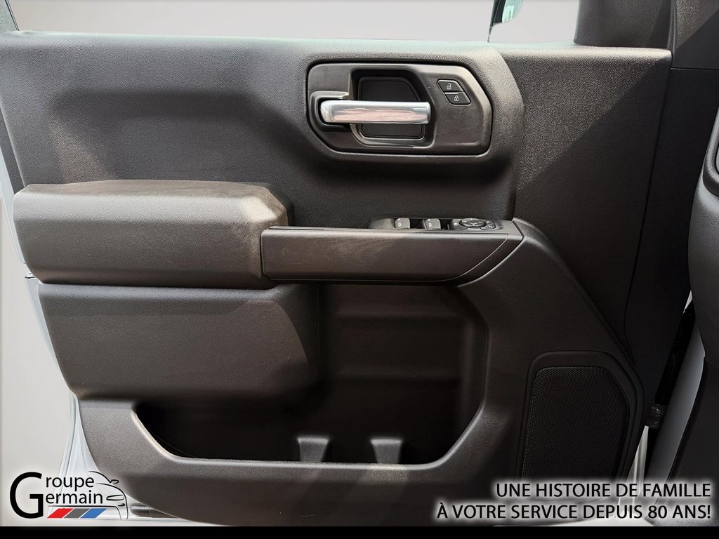 2024 Chevrolet Silverado 1500 in Donnacona, Quebec - 16 - w1024h768px